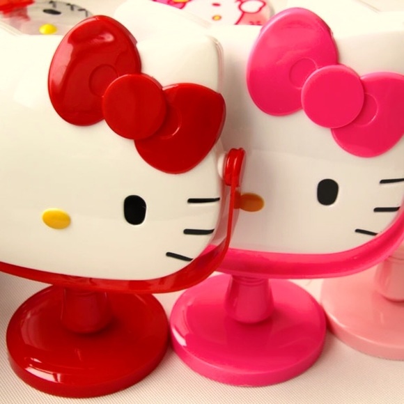Hello Kitty Mirror on Stand Vanity Mirror Medium
